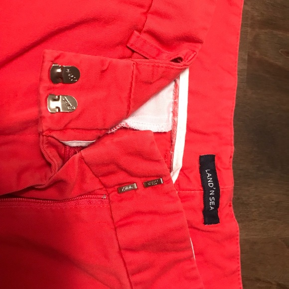 Red Land’N Sea log shorts size 10 - Picture 3 of 4